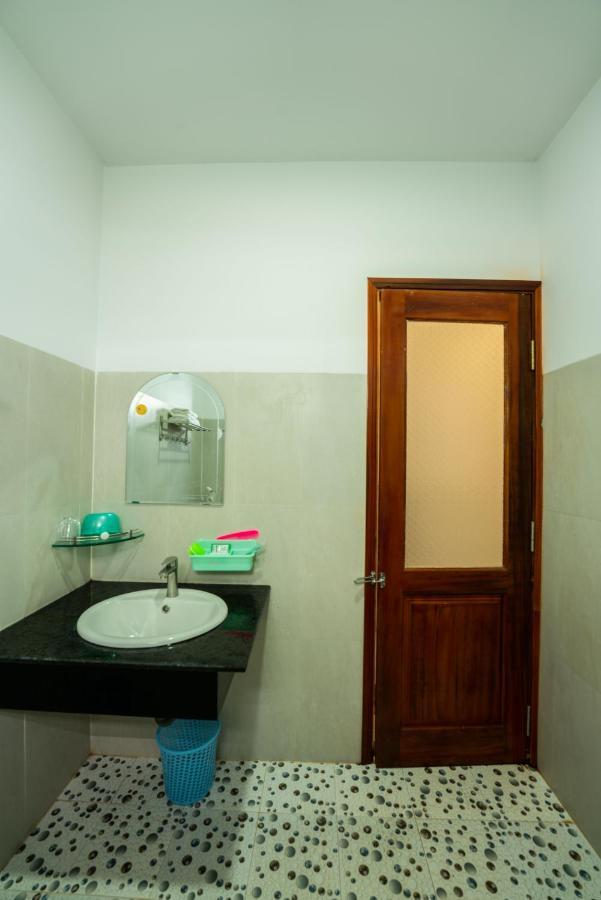 בואון מה ת'וט Thanh Ngoc Motel מראה חיצוני תמונה